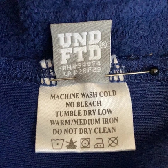 Undefeated Navy Blue Pullover Bandana Print Hoodie - Size Small - Picture 8 of 10